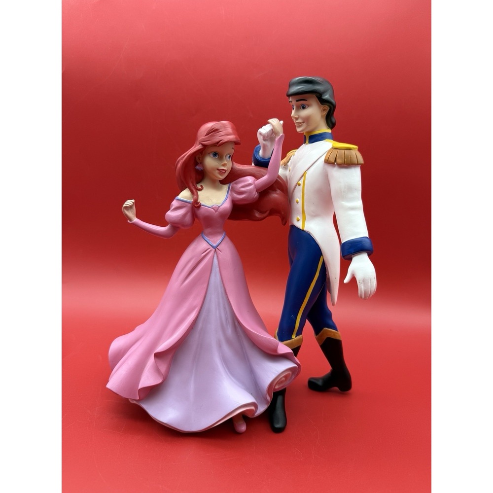 RARE Disney Enesco Enchanting Collection Isnt she a vision Ariel & Eric Figurine